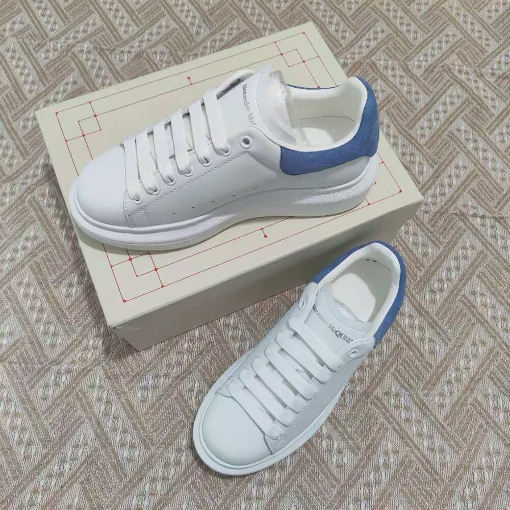 Alexander Mcqueen Exquisite Heel Height-Enhancing Casual White&Blue Men Sneakers - Picture 2 of 8